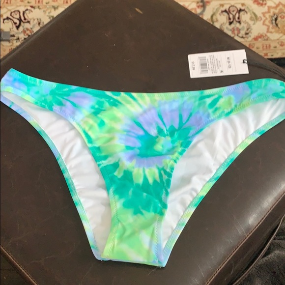 NWT TIE DIE BIKINI BOTTOMS & BLUE BIKINI TOP - Picture 10 of 11